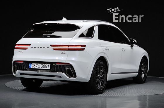 Genesis GV70 2.5T Gasoline AWD — пробег 61 698 км — фото 2 из 5