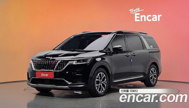Kia Carnival Gasoline 9-Seater Signature — пробег 40 383 км — фото 1 из 5