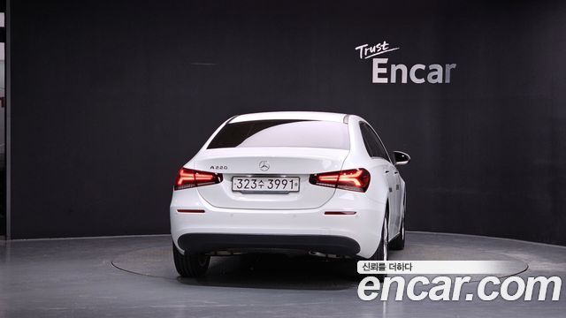 Mercedes-Benz A-Class из Кореи Encar