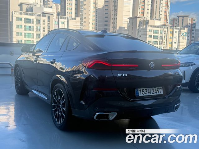 BMW X6 xDrive40i M Sport — пробег 9 440 км — фото 5 из 5