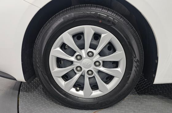 Kia K3 Trendy — пробег 76 036 км — фото 5 из 5
