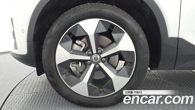 Volvo XC40 из Кореи Encar