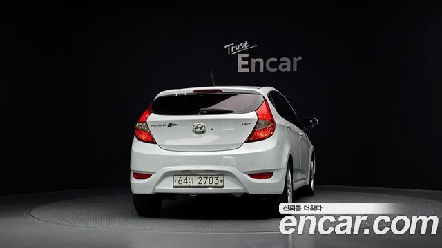 Hyundai Accent из Кореи Encar