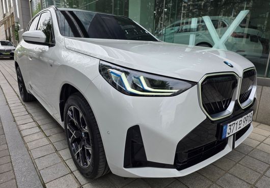 BMW X3 xDrive 20 M Sport — пробег 2 550 км — фото 3 из 5