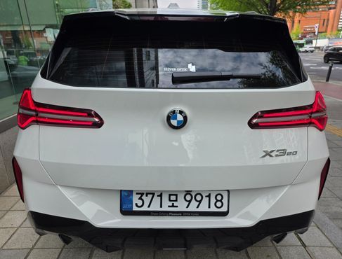 BMW X3 xDrive 20 M Sport — пробег 2 550 км — фото 4 из 5