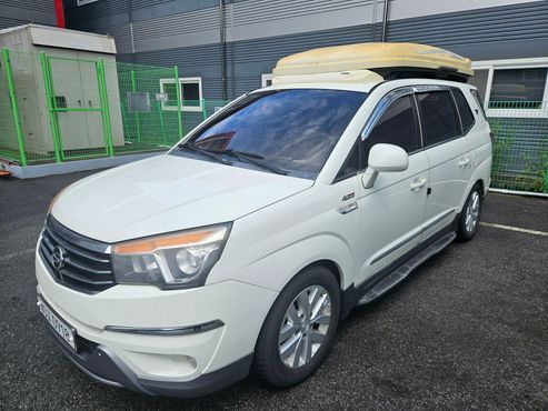 Ssangyong KORANDO 4WD TX 9-seater — пробег 183 000 км — фото 4 из 5