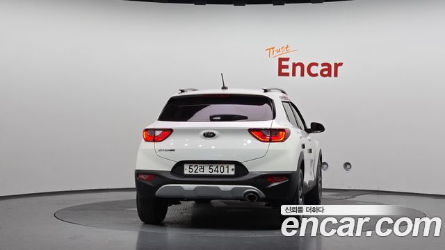 Kia Stonic Diesel 1.6 Prestige — пробег 197 719 км — фото 4 из 5