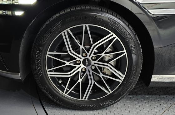 Genesis G90 Gasoline 3.5 Turbo AWD — пробег 82 166 км — фото 5 из 5