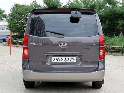 Hyundai Starex Urban 9-Seater Exclusive — пробег 59 295 км — фото 4 из 5