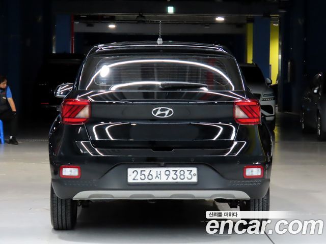 Hyundai Venue из Кореи Encar