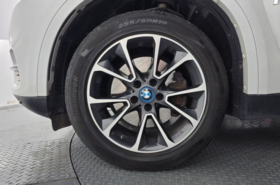 BMW X5 xDrive 40e iPerformance — пробег 132 811 км — фото 5 из 5