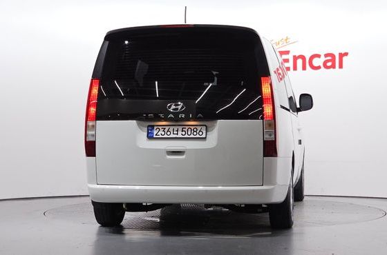 Hyundai Staria Tourer 9-Seater Modern — пробег 126 278 км — фото 4 из 5
