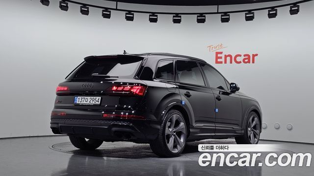 Audi SQ7 4.0 TFSI Quattro — пробег 42 476 км — фото 2 из 5
