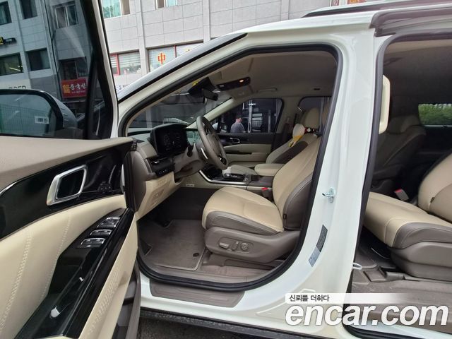 Kia Carnival Gasoline 9-Seater Signature — пробег 15 477 км — фото 3 из 5