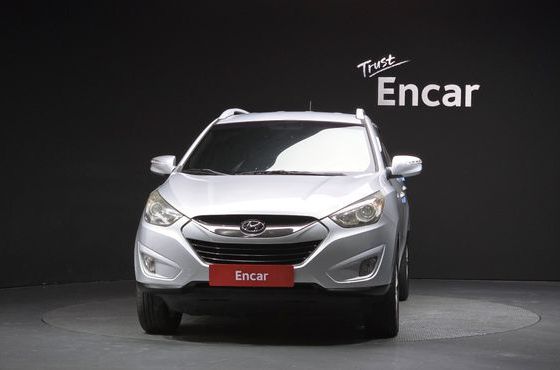 Hyundai Tucson Diesel 2WD LX20 Smart-Pack — пробег 233 869 км — фото 3 из 5