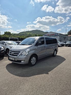 Hyundai Starex 5-Seater LPi VAN Smart — пробег 147 986 км — фото 1 из 5