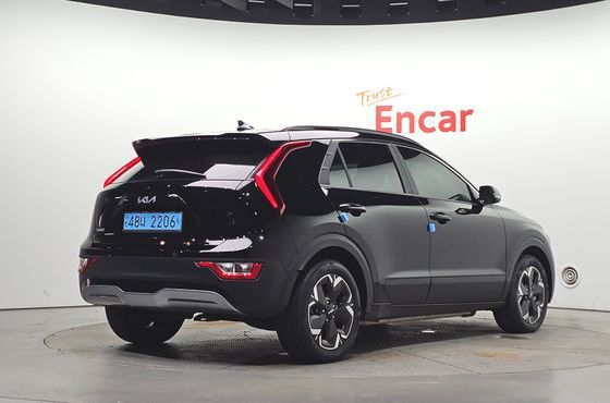 Kia Niro Air — пробег 14 540 км — фото 2 из 5