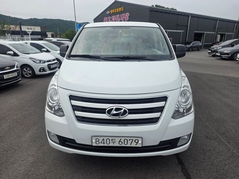 Hyundai Starex 3-Seater VAN Smart — пробег 346 400 км — фото 3 из 5