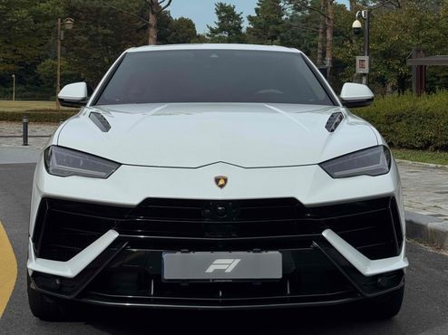 Lamborghini Urus 4.0 V8 S — пробег 14 000 км — фото 3 из 5