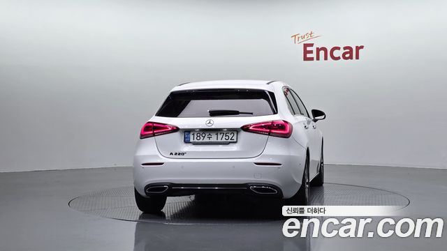 Mercedes-Benz A-Class из Кореи Encar
