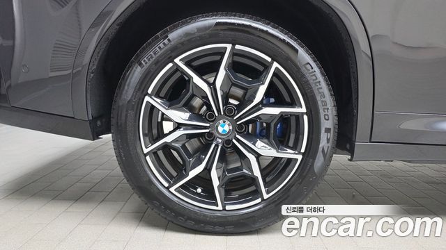 BMW X4 xDrive20i M Sport — пробег 27 697 км — фото 5 из 5