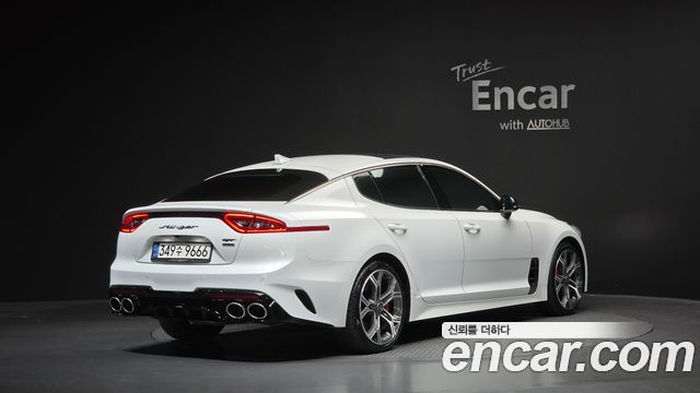 Kia Stinger из Кореи Encar