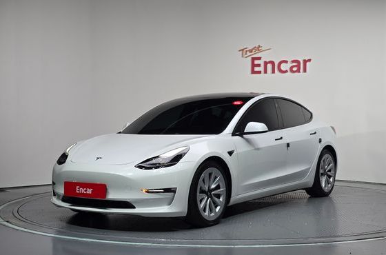 Tesla Model 3 Long Range AWD — пробег 27 928 км — фото 1 из 5