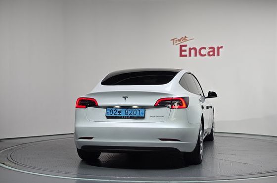 Tesla Model 3 Long Range AWD — пробег 27 928 км — фото 4 из 5