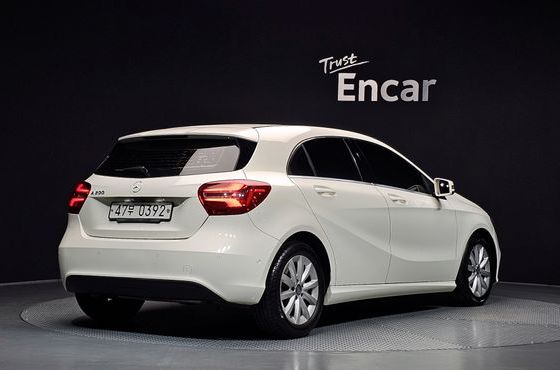 Mercedes-Benz A-Class A200 — пробег 53 606 км — фото 2 из 5