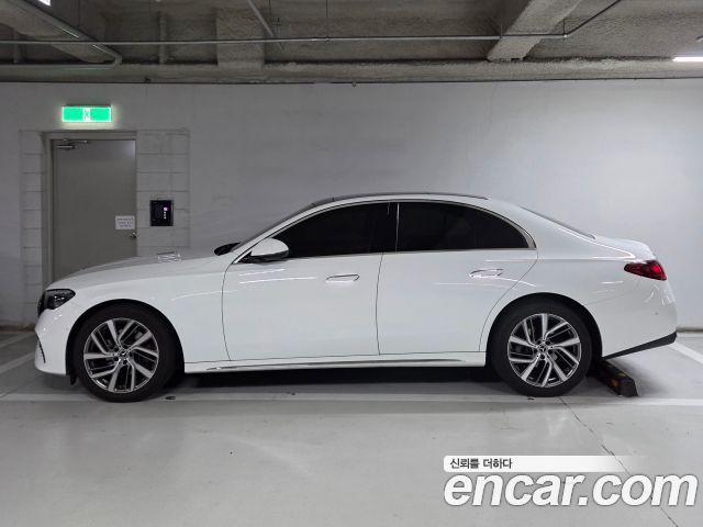 Mercedes-Benz E-Class E220d 4MATIC Exclusive — пробег 17 448 км — фото 2 из 5