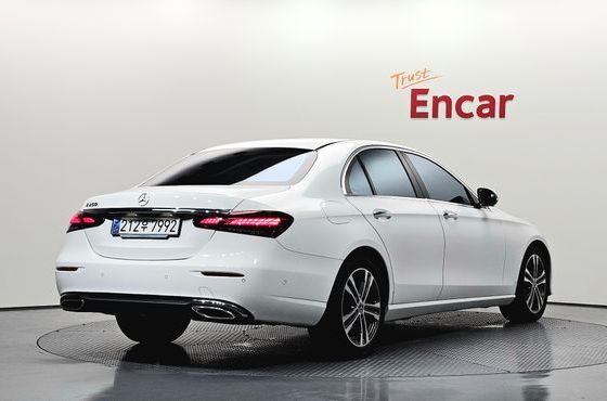 Mercedes-Benz E-Class E250 Avantgarde — пробег 92 115 км — фото 2 из 5