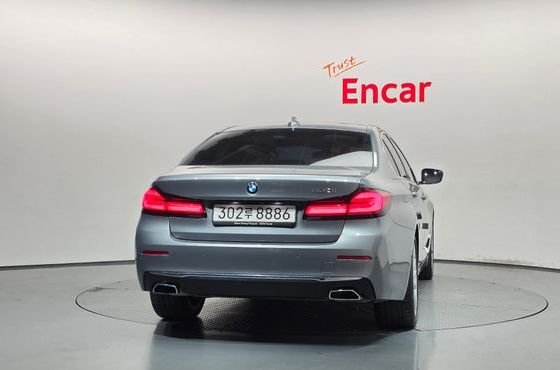BMW 5-Series 530i Luxury — пробег 45 185 км — фото 4 из 5