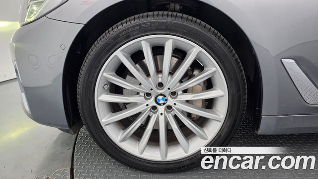 BMW 5-Series из Кореи Encar
