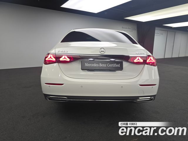 Mercedes-Benz E-Class из Кореи Encar