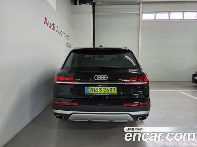 Audi Q7 55 TFSI Quattro — пробег 1 437 км — фото 4 из 5