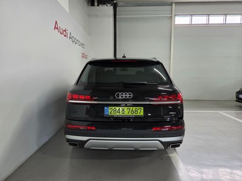 Audi Q7 55 TFSI Quattro — пробег 1 437 км — фото 4 из 5