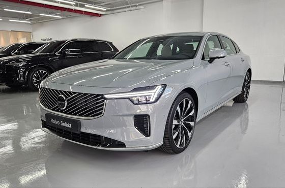 Volvo S90 B5 Ultra Dark Air Sus — пробег 1 568 км — фото 1 из 5