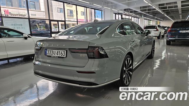 Volvo S90 B5 Ultra Dark Air Sus — пробег 1 568 км — фото 2 из 5