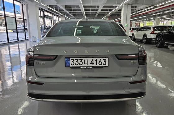 Volvo S90 B5 Ultra Dark Air Sus — пробег 1 568 км — фото 4 из 5