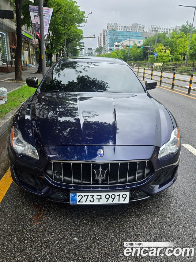 Maserati Quattroporte из Кореи Encar