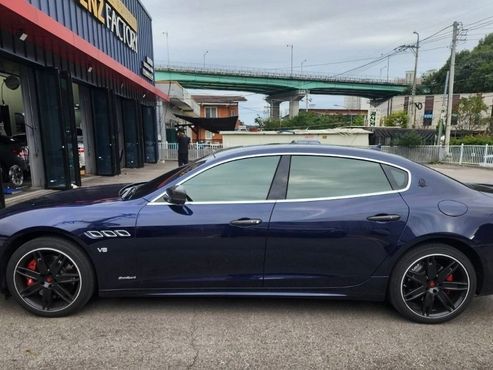 Maserati Quattroporte GTS 3.8 V8 — пробег 75 000 км — фото 5 из 5