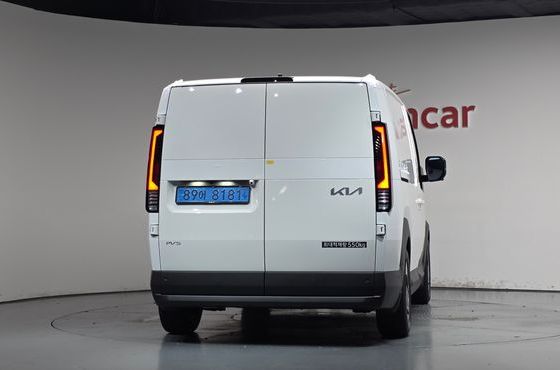 Kia PV5 Cargo Long Range Basic — пробег 469 км — фото 4 из 5
