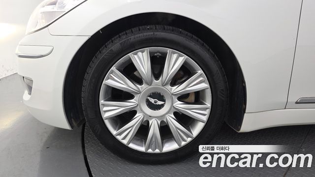 Hyundai Genesis из Кореи Encar