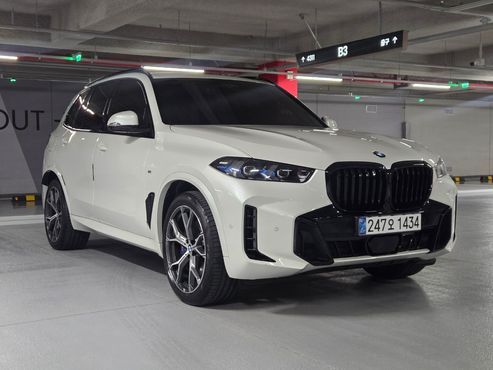 BMW X5 xDrive 40i M Sport — пробег 8 200 км — фото 2 из 5