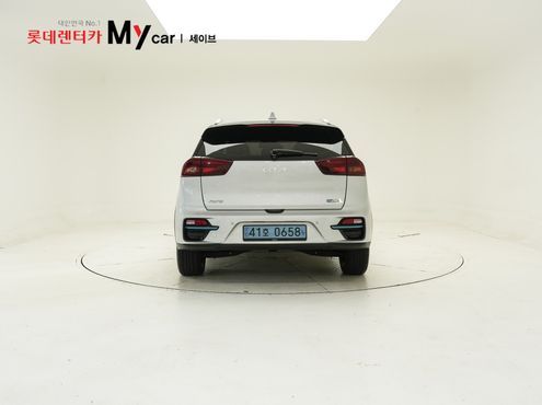Kia Niro Noblesse — пробег 66 498 км — фото 4 из 5