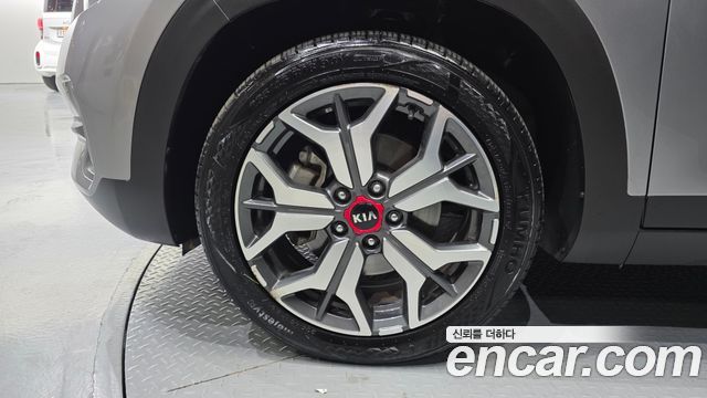 Kia Seltos из Кореи Encar