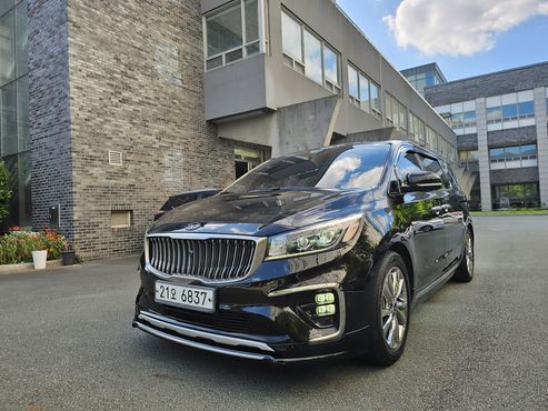 Kia Carnival 9-Seater Noblesse Special — пробег 163 000 км — фото 2 из 5
