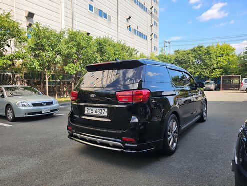 Kia Carnival 9-Seater Noblesse Special — пробег 163 000 км — фото 5 из 5