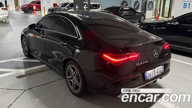 Mercedes-Benz CLA-Class CLA250 4MATIC — пробег 8 552 км — фото 3 из 5