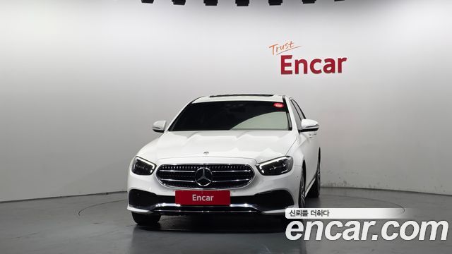 Mercedes-Benz E-Class из Кореи Encar